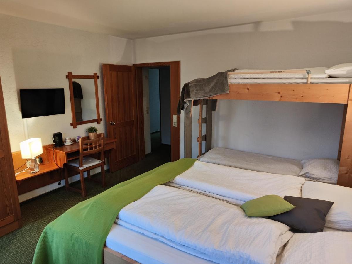 Der Engel Aparthotel Winterberg Exteriör bild