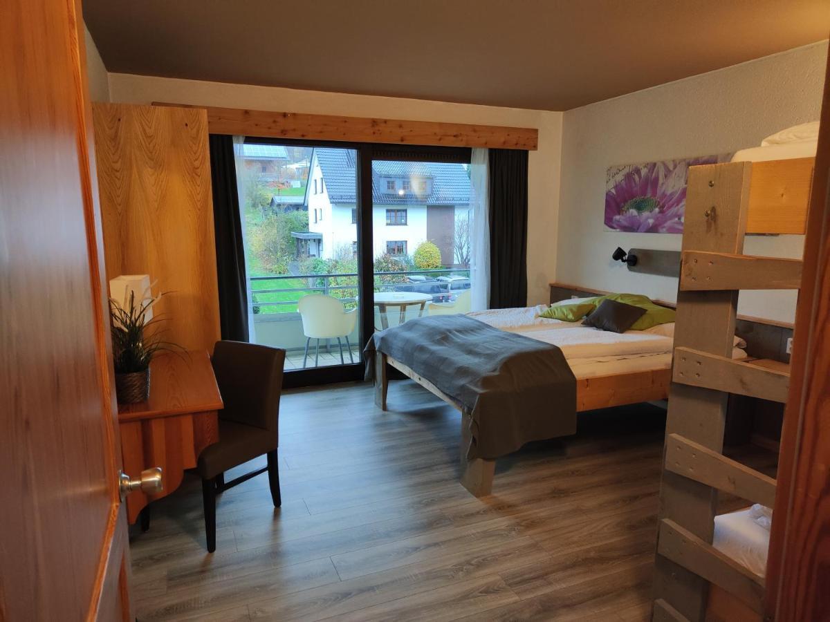Der Engel Aparthotel Winterberg Exteriör bild