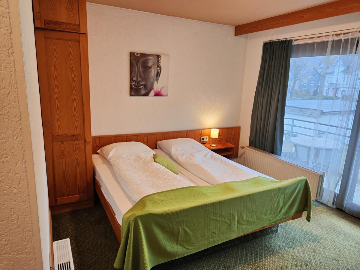 Der Engel Aparthotel Winterberg Exteriör bild